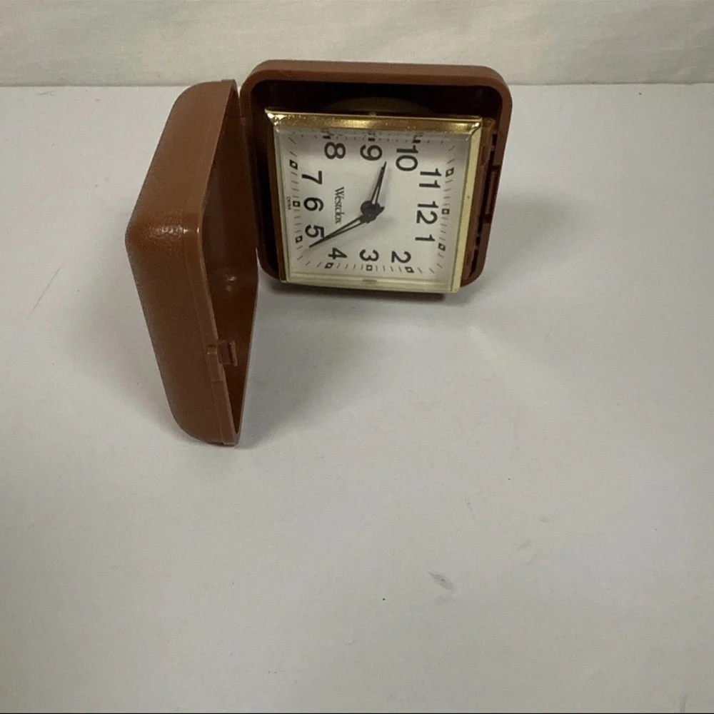 Westclox Vintage 60s Wind-Up Alarm Clock Desk Table Travel Office Mechanical - Picture 2 of 5